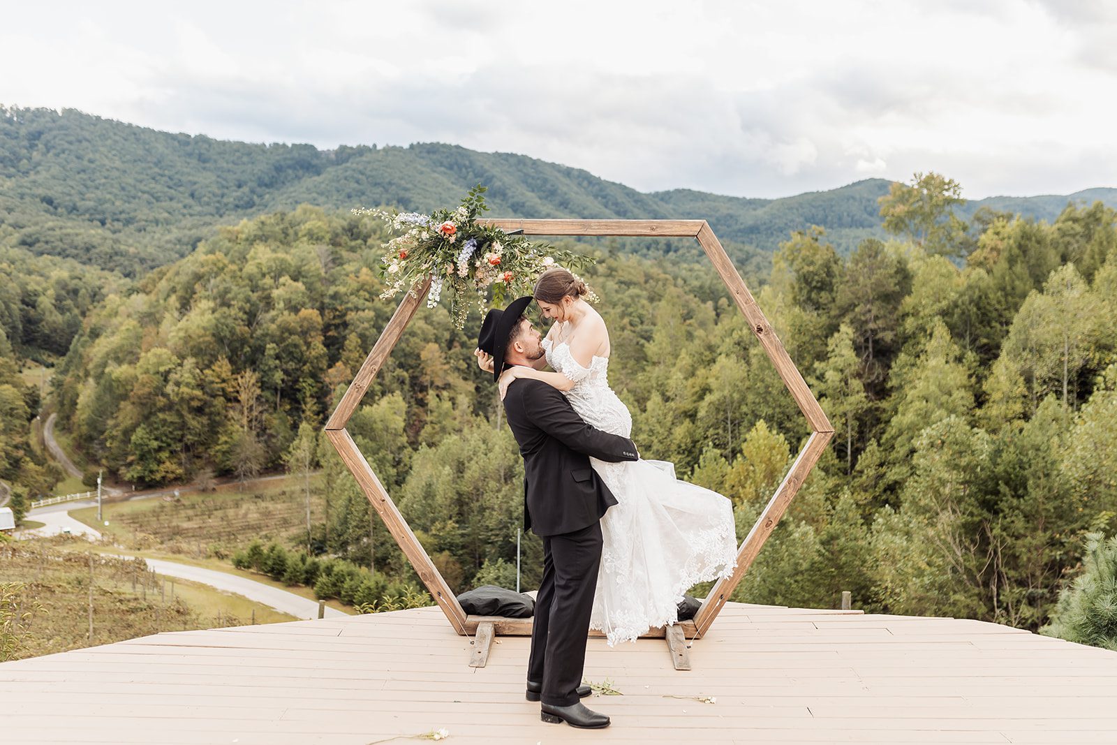 All Inclusive Wedding East TN