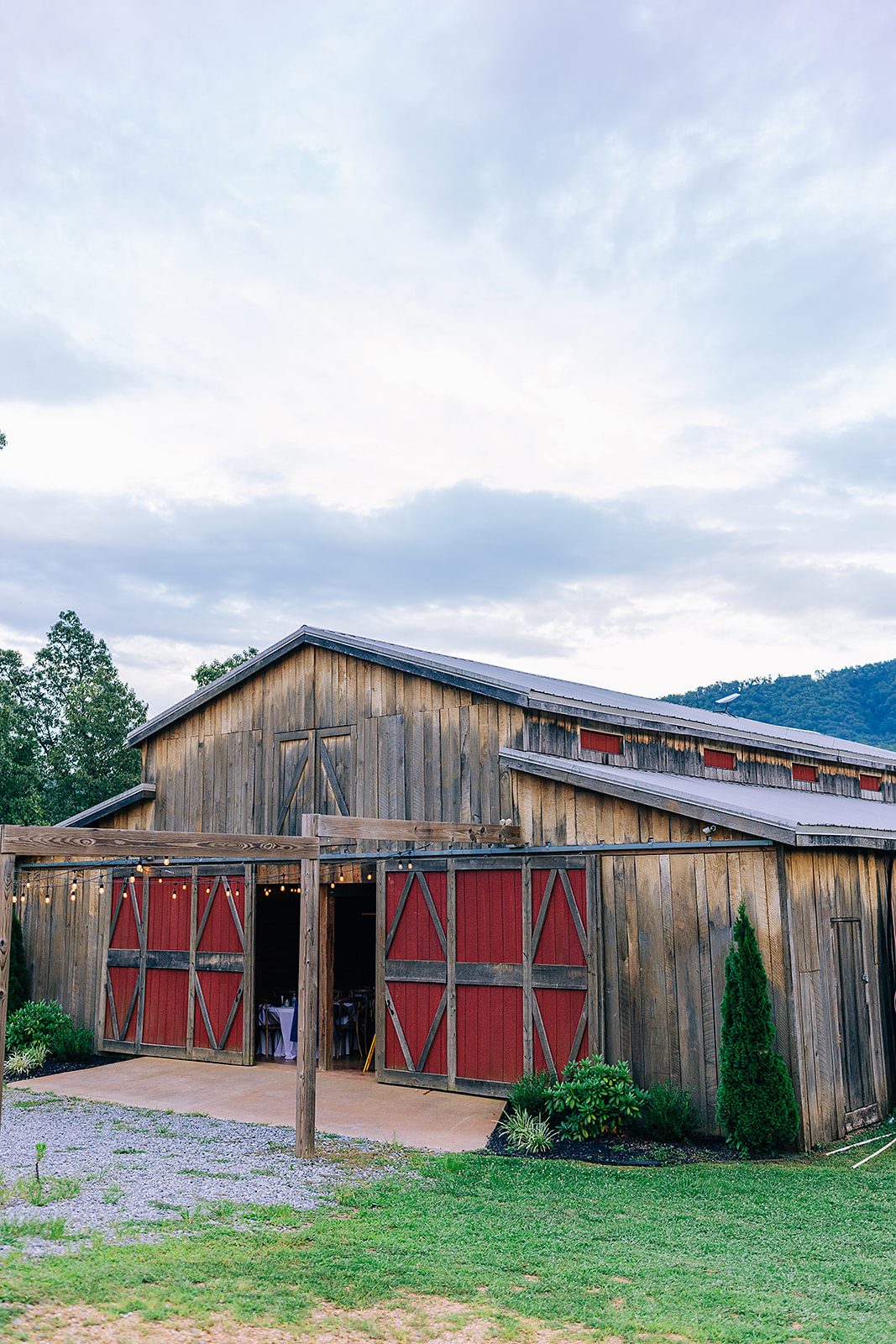 Mountain Mist Farms Pigeon Forge TN